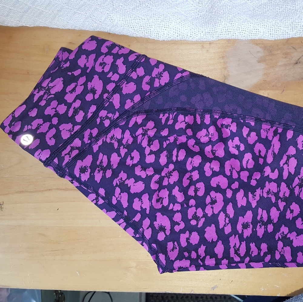 Lululemon Athletica• Leggings, Cheetah Size 4